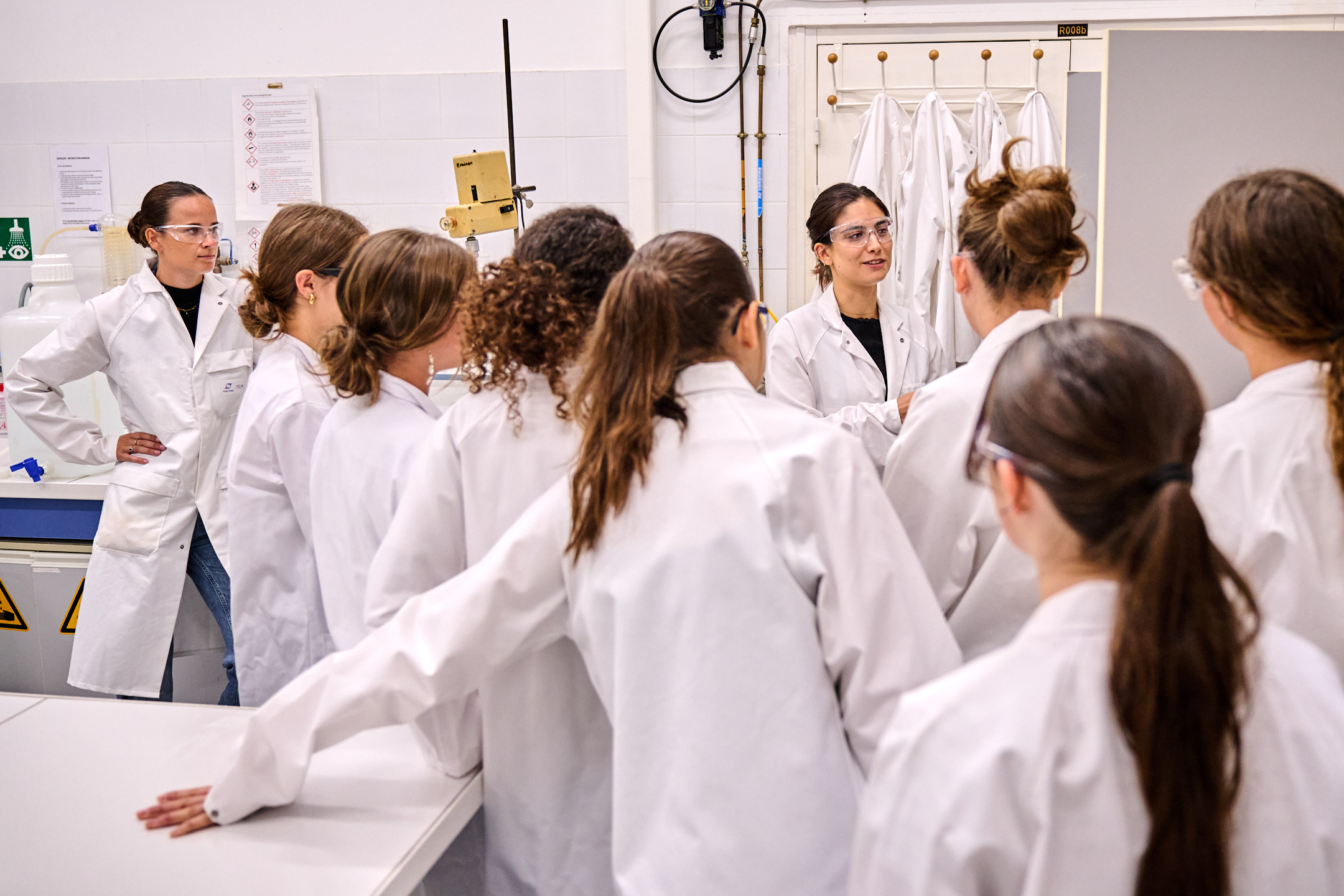 Summer Camp 2025: 100% female: science, discovery, and friendship under the sun in Sophia Antipolis